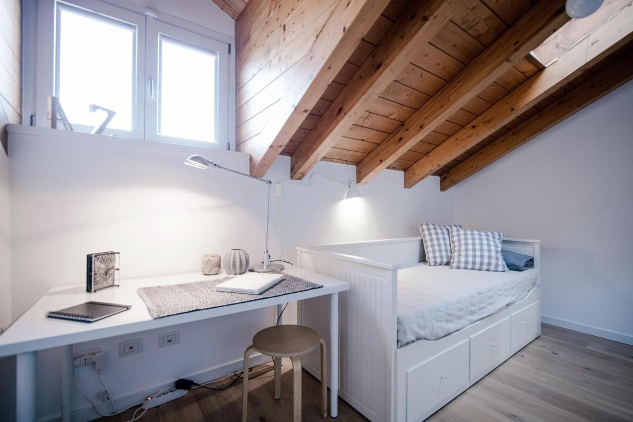 Appartement Modern Luxury Attic - Bymyhomeincomo Como
