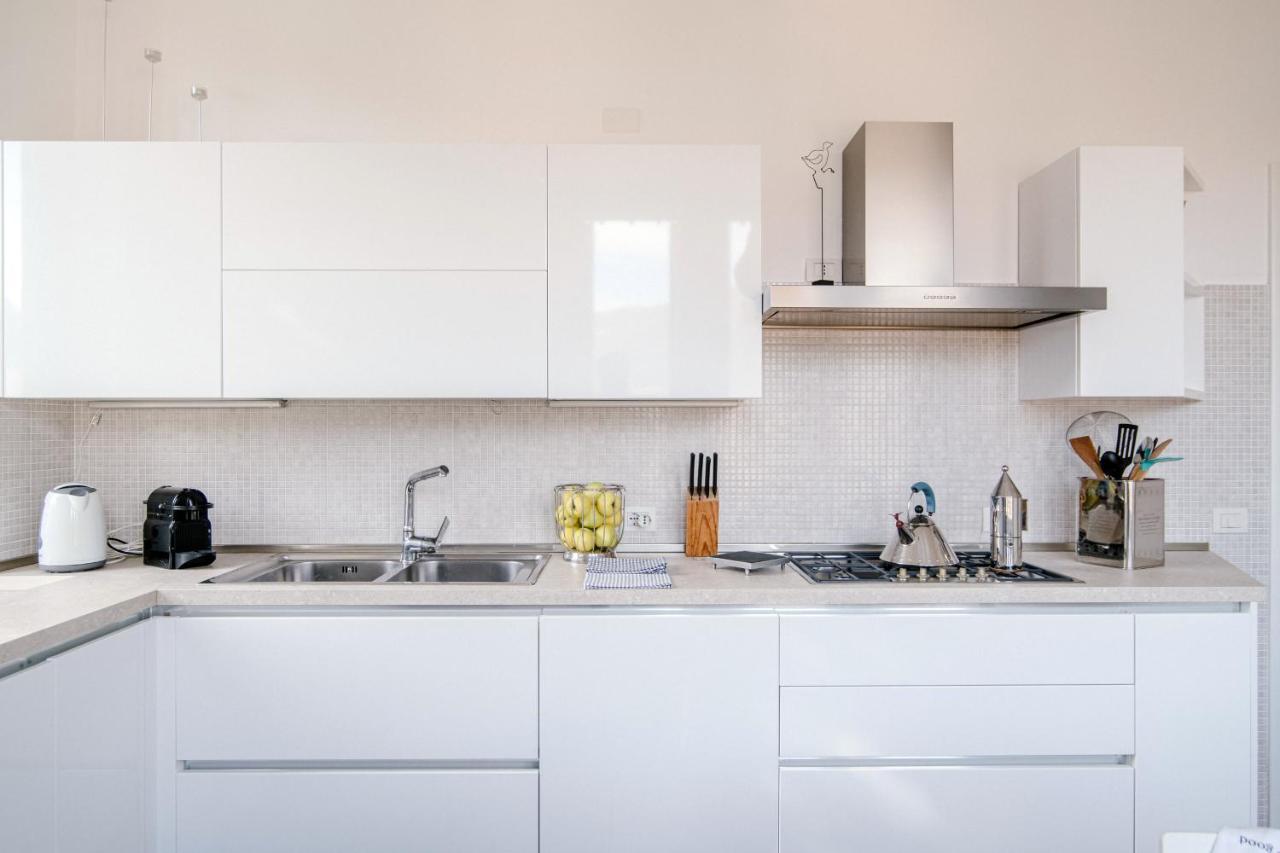 Appartement Modern Luxury Attic - Bymyhomeincomo *